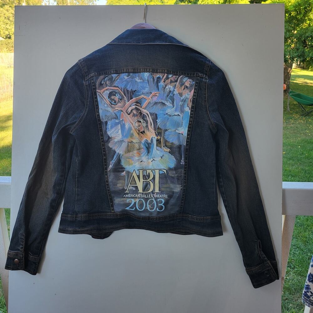 Hand Painted Denim Jacket Women's Small, Forever‎ 21.